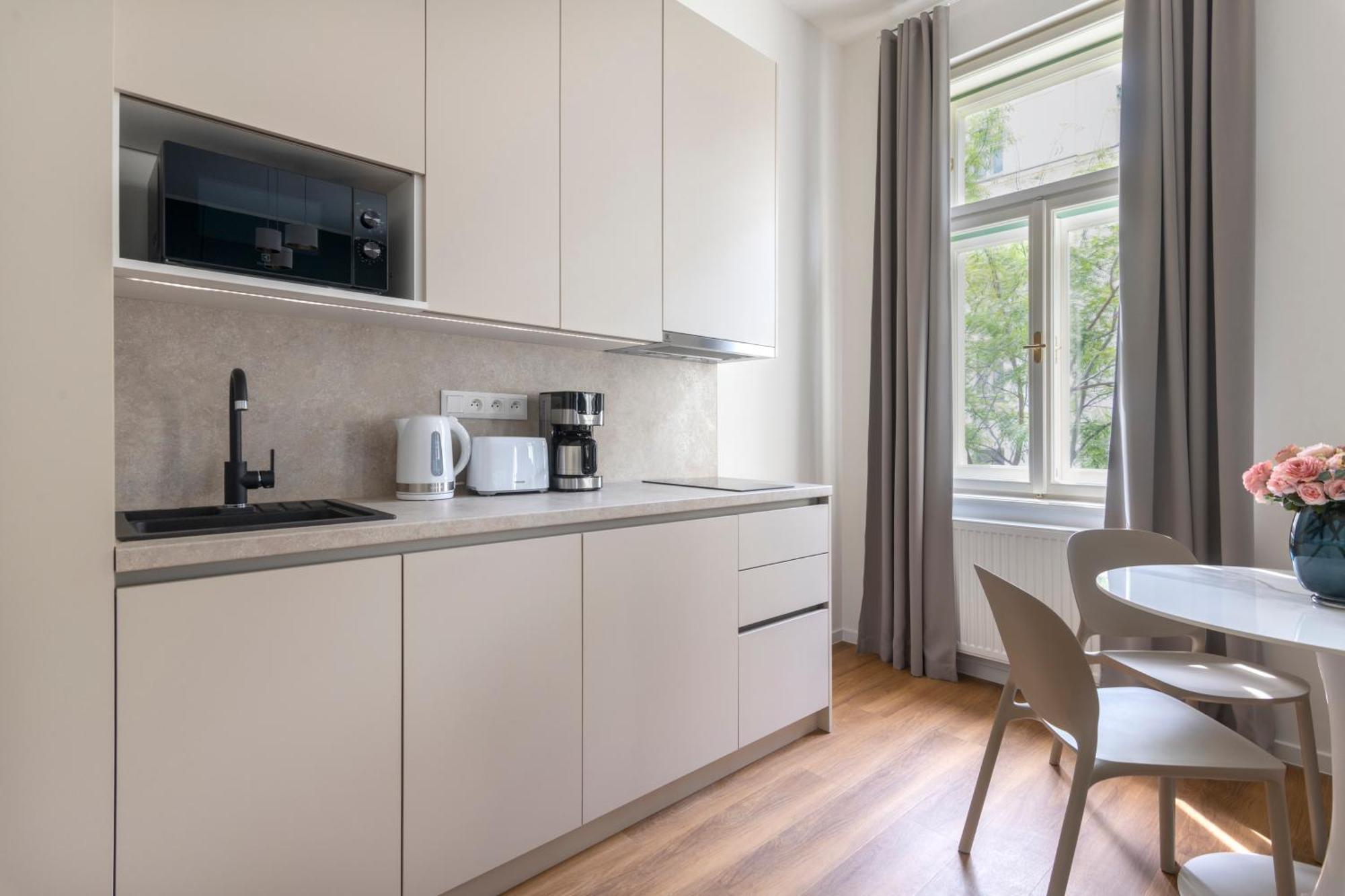 Encore Boutique Residence By Dwellfort Prag Exterior foto