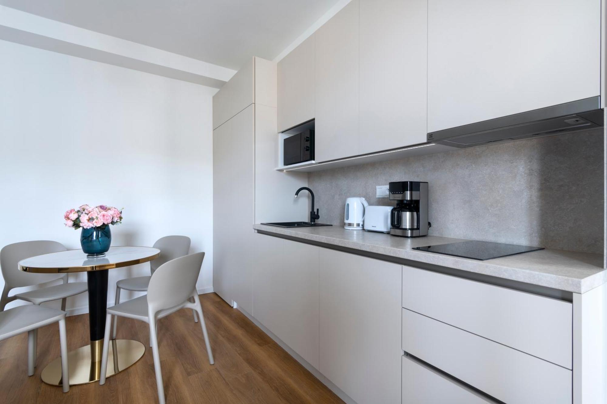 Encore Boutique Residence By Dwellfort Prag Exterior foto