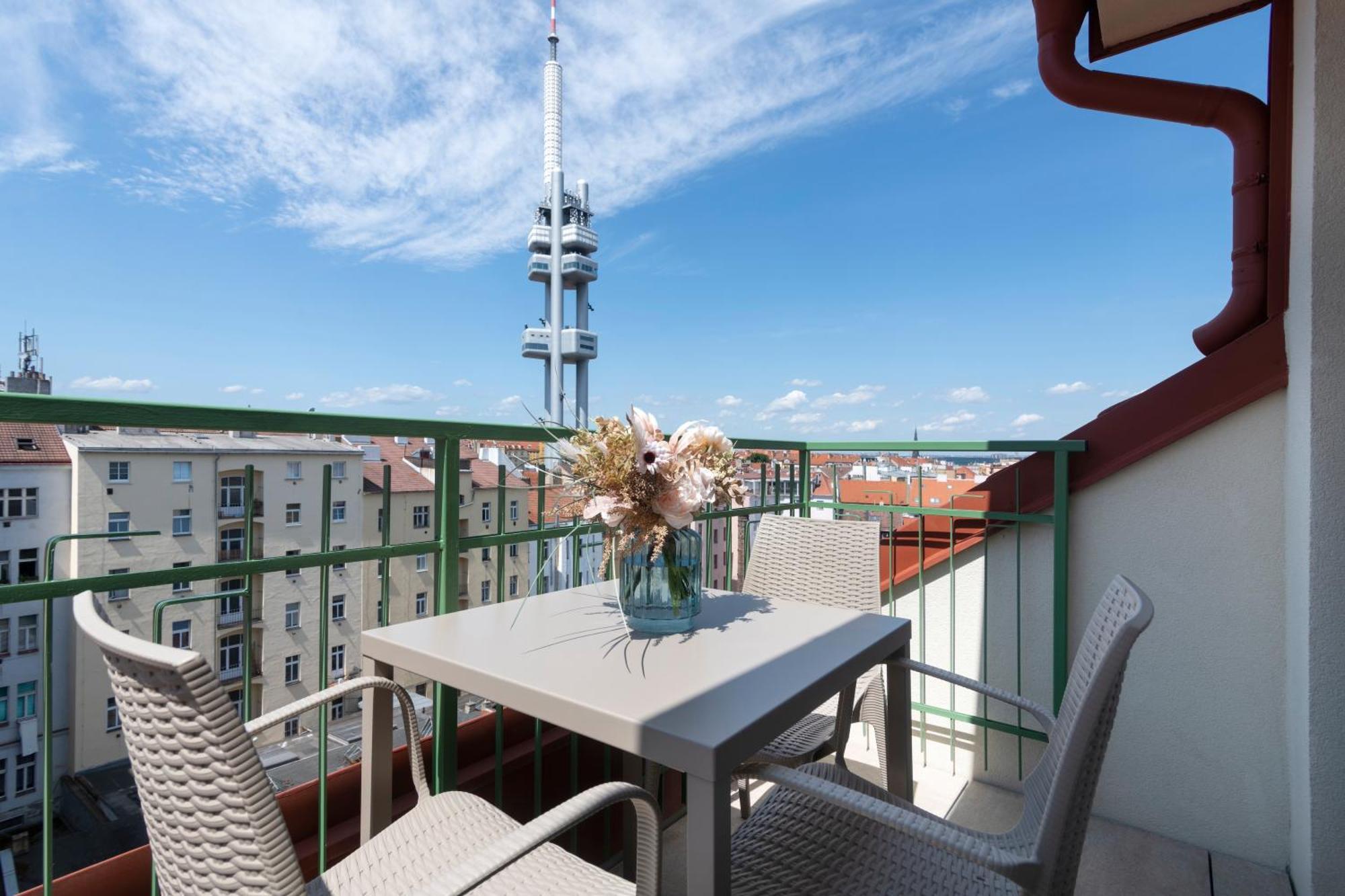 Encore Boutique Residence By Dwellfort Prag Exterior foto