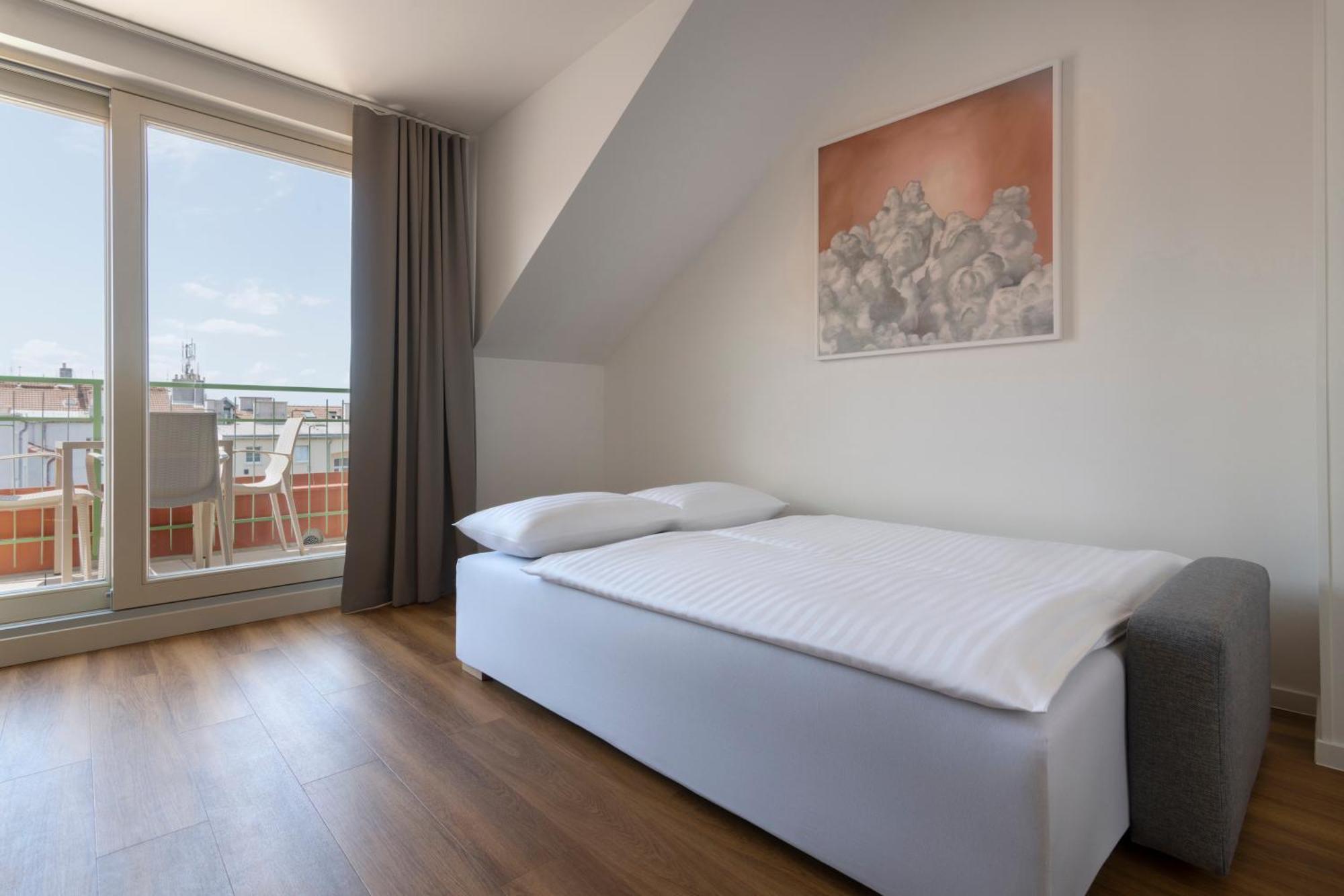 Encore Boutique Residence By Dwellfort Prag Zimmer foto