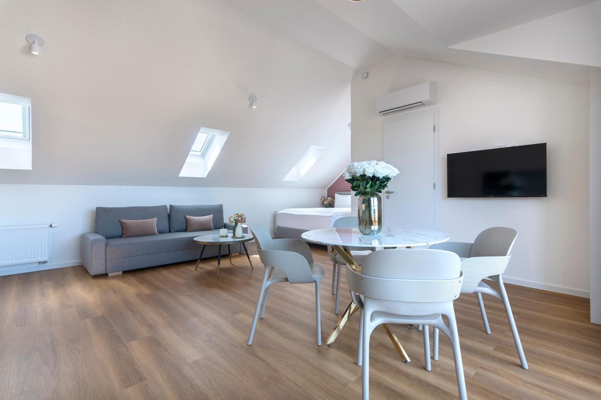 Encore Boutique Residence By Dwellfort Prag Exterior foto