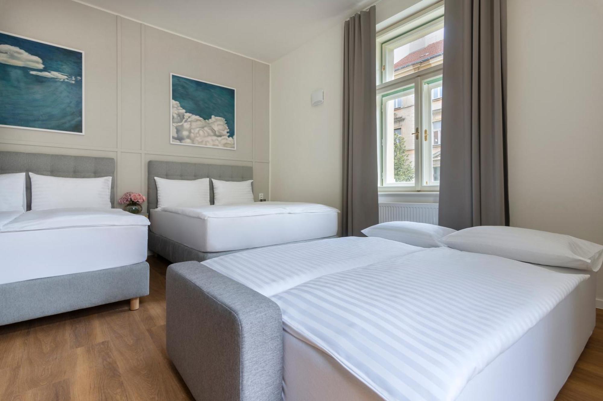 Encore Boutique Residence By Dwellfort Prag Zimmer foto